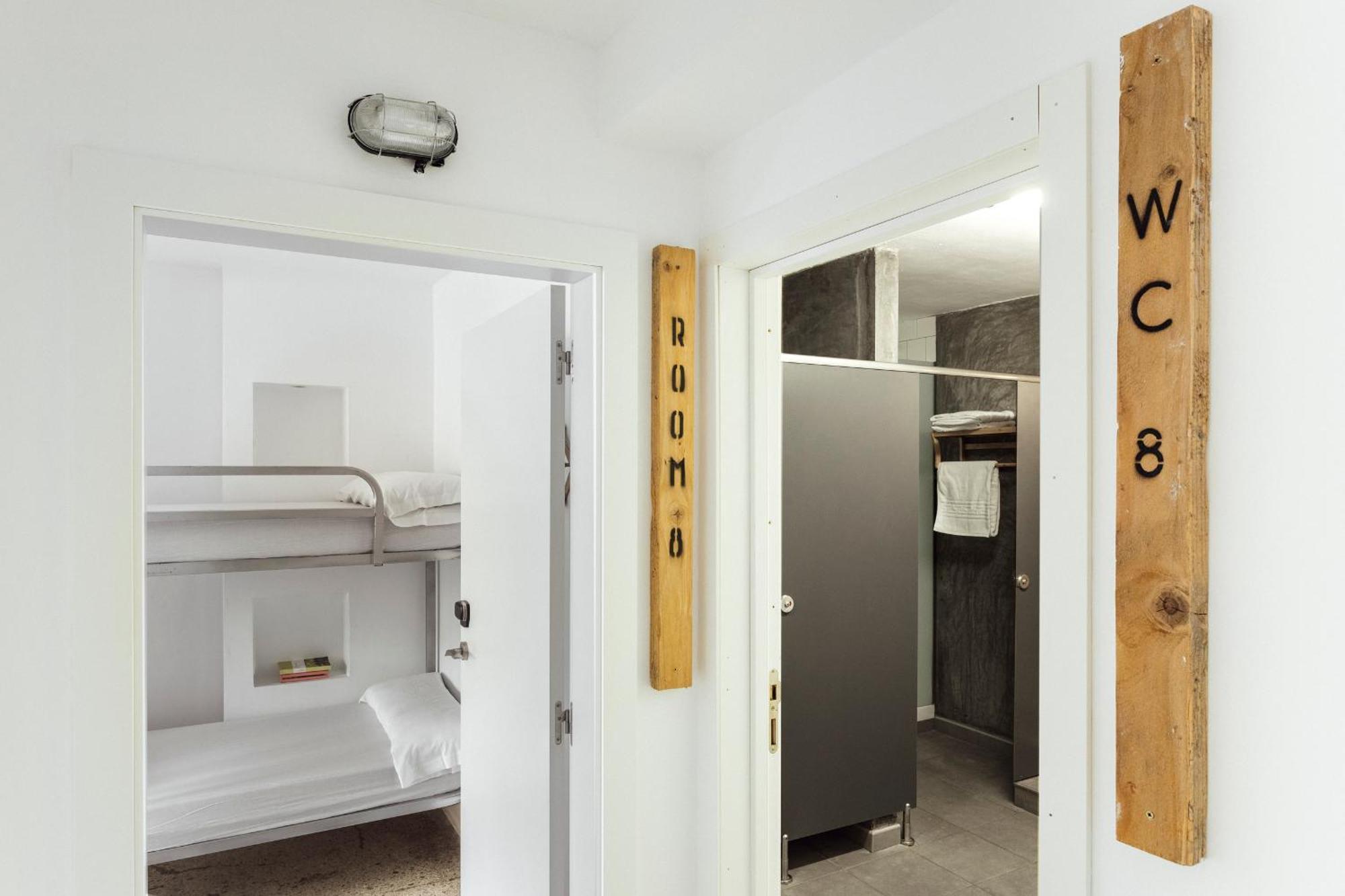 Quadruple Room Private External Bathroom